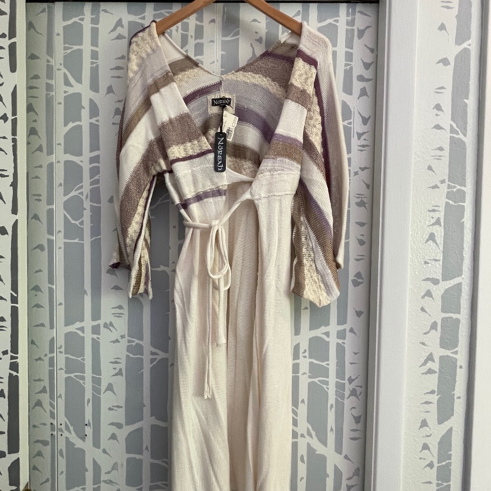 *NWT* NORSAH True Wrap Sweater Dress with 3/4 Length Kimono Sleeve size Medium
